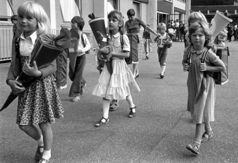 With so many new impressions, the school beginners can at least hold on to the school cone, the
