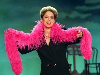 Chemnitz: Live aus der Stadthalle in Chemnitz präsentiert Dagmar Frederic die MDR Fernsehrevue
