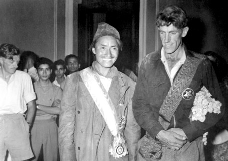 Edmund Hillary, Tensing