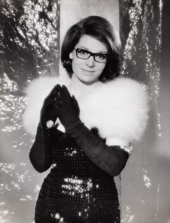 Nana Mouskouri