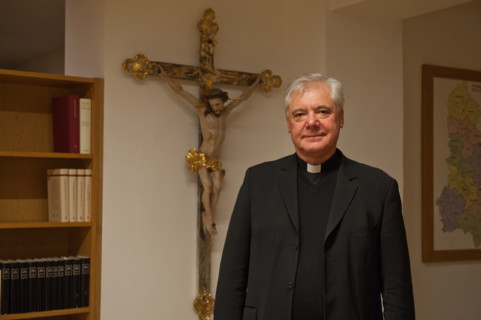 Der Regensburger Bischof Gerhard Ludwig Müller, aufgenommen am 03.02.2012 in Regensburg (Oberpfalz)