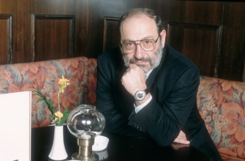 Umberto Eco 03/95 kück Mann Literatur Autor Italien Bart seriös grauhaarig Halbglatze Brille quer