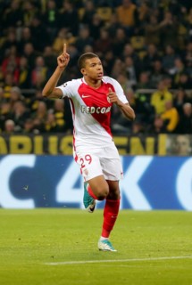 firo : 12.04.2017 Fußball, Saison 2016/2017, Champions League, BVB, Borussia Dortmund - AS Monaco,