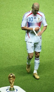 YEARENDER 2006 JULY 5/7 French team captain Zinedine Zidane leaves the pitch after being sent off