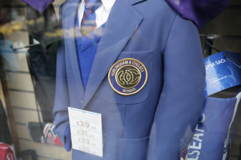 Uniforme de la Chelsea School, Londres