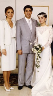 Farah Pahlavi lors du mariage de son fils Reza avec Yasmine Eternad Amini. 12-06-1986