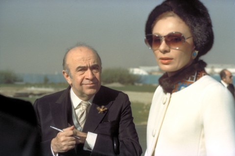 Farah Pahlavi et le premier ministre Amir Abbas Hoveyda
