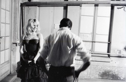 Brigitte Bardot en cours de flamenco