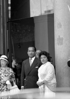 Visite du roi du Népal, Mahendra Bir Bikram Shah, à Paris, 1960