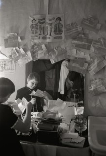 Catherine Allégret, Simone Signoret's daughter (1958)
