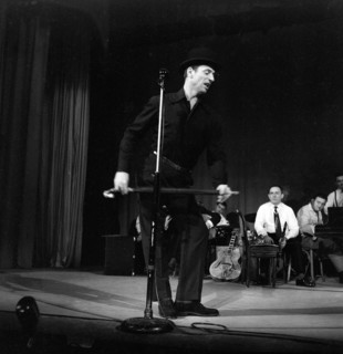 Yves Montand (1958)