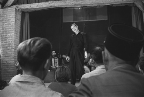 Yves Montand (1958)