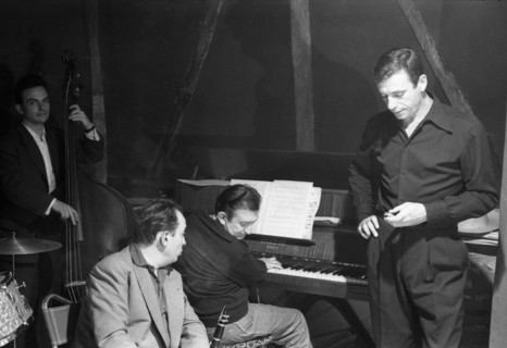Yves Montand (1958)