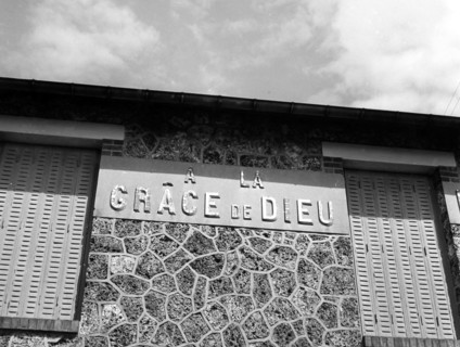 Lieu de l'accident de voiture de Piaf et Moustaki en septembre 1958