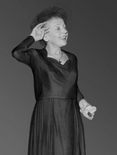 Piaf en décembre 1960