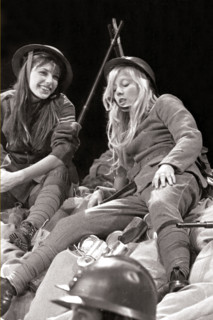 Jane Birkin and Sylvie Vartan