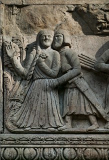 Façade de la Cathédrale de Fidenza en Italie