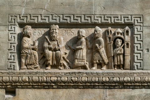 Façade de la Cathédrale de Fidenza en Italie