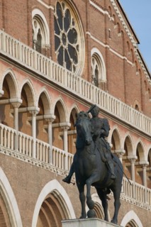 Padua, Piazza del Santo