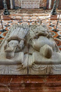 Pavia, the Certosa of Pavia, the left transept