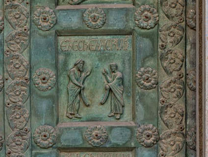 Monreale Cathedral, the gate by Bonanno Pisano (1185-6)