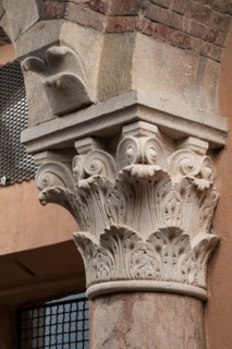 Modena, Ghirlandina Tower, Torresani Hall, west wall