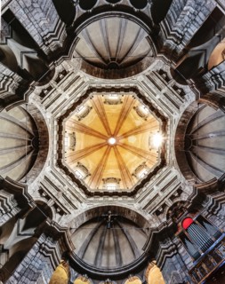 Intérieur de la basilique Saint-Laurent de Milan