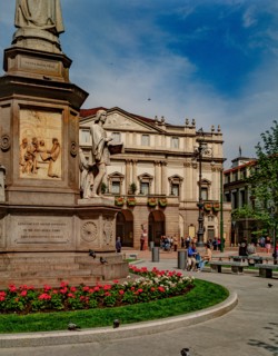 Piazza della Scala