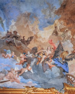 Palazzo Clerici,  Galleria degli arazzi o salone del Tiepolo
