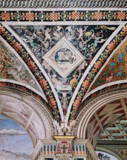 Vault of the Piccolomini Library in Siena