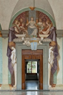 Medici Villa La Petraia, courtyard: “Catherine De’ Medici and her Children”, fresco from the cycle