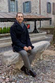 Città Alta, via Mario Lupo, accanto all'antico lavatoio: Andrea Locati, Capo Servizio Promozione