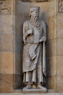 Fidenza, duomo (Cathedral of San Donnino), sculptures between the main portal and the left one: