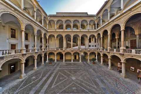 Palermo, The Royal Palace or Palazzo dei Normanni (Palace of the Normans), The Maqueda Courtyard: