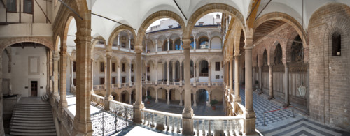 Palermo, The Royal Palace or Palazzo dei Normanni (Palace of the Normans), The Maqueda Courtyard: