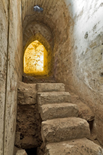 Palermo, Palazzo Reale o Palazzo dei Normanni, ala Montalto, le segrete: una rampa di scale
