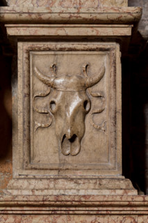 Modena, Duomo, interno, navata destra: monumento funerario dedicato a Francesco Molza; di