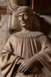 Modena, Duomo, interno, navata destra: monumento funerario dedicato a Francesco Molza; di