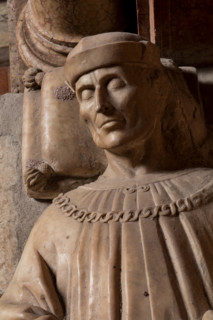 Modena, Duomo, interno, navata destra: monumento funerario dedicato a Francesco Molza; di