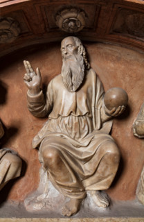 Modena, Duomo, interno, navata destra: monumento funerario dedicato a Francesco Molza; di