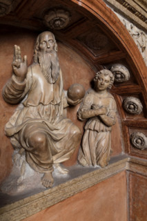 Modena, Duomo, interno, navata destra: monumento funerario dedicato a Francesco Molza; di