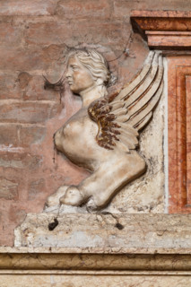 Modena, Duomo, interno, navata destra: monumento funerario dedicato a Francesco Molza; di