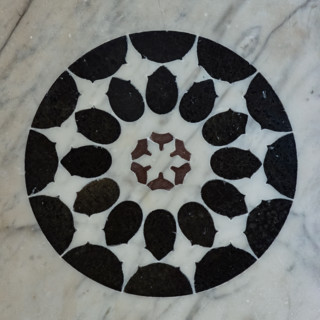 Il Tempietto del Santo Sepolcro, monumento funebre di Firenze, conservato nella cappella del Santo