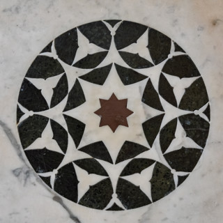 Il Tempietto del Santo Sepolcro, monumento funebre di Firenze, conservato nella cappella del Santo