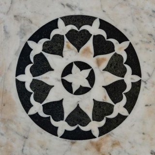 Il Tempietto del Santo Sepolcro, monumento funebre di Firenze, conservato nella cappella del Santo