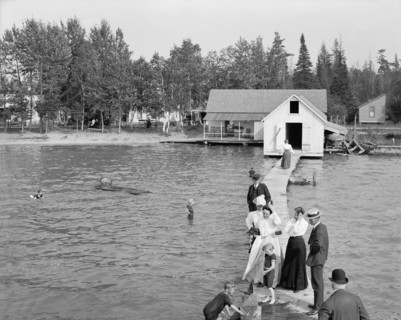 Bath House, Walloon Lake, Michigan, USA, Detroit Publishing Company, 1905