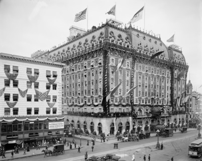 Hotel Astor and Broadway, New York City, New York, USA, Detroit Publishing Company, 1909