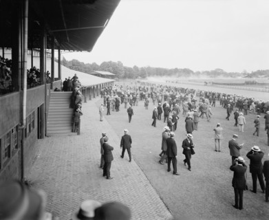 Crowd at Saratoga Race Track, Saratoga Springs, New York, USA, Detroit Publishing Company, 1910