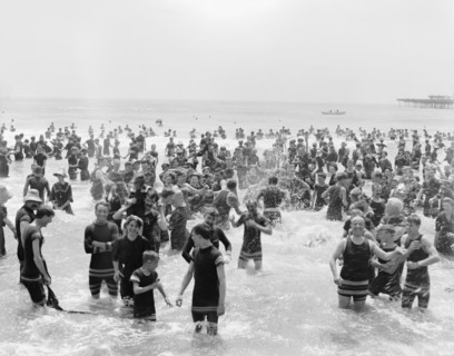 Crowd Enjoying Beach, Atlantic City, New Jersey, USA, Detroit Publishing Company, 1905