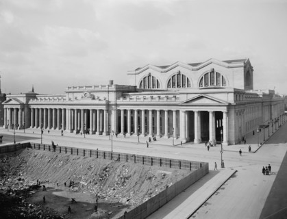 Pennsylvania Station, New York City, New York, USA, Detroit Publishing Company, 1910